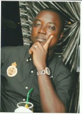 30% Politique et 70% Businessman