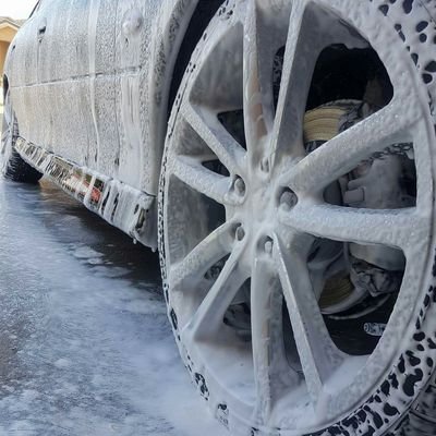 Whether you're an everyday car person looking for a simple wash, or a car enthusiast looking for that finesse detail, we will have you covered!