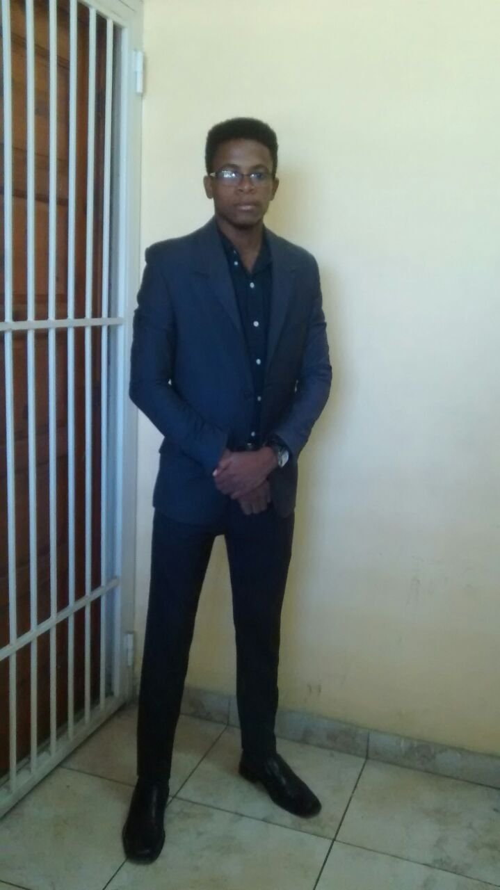 taylordablessed's profile picture. Politologue, communicateur