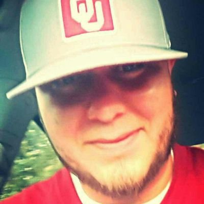 AJ_Stoops's profile picture. 