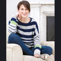 Laura James(@Girl_by_the_Aga) 's Twitter Profile Photo