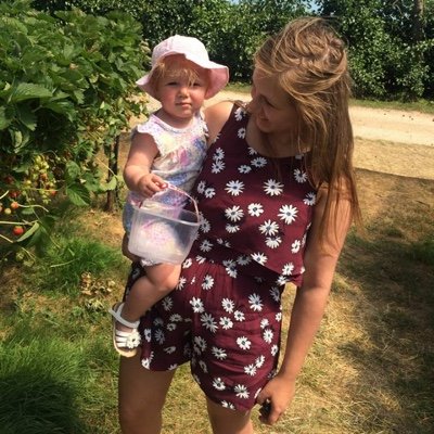 Sophie_may2397's profile picture. Senior Direct Distributor ⭐️🙌🏼             

HLBC 👌🏼❤️