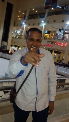 ‏اكره المنافقين واصحاب الابتسامه الكاذبه