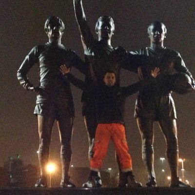 Pkpops123Pete's profile picture. Salford boy man united fan. Dad to 2 beautiful girls Love boxing 🥊