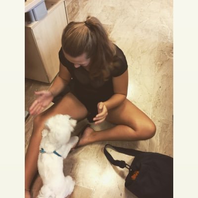 MillieHockley's profile picture. instagram: millie12312