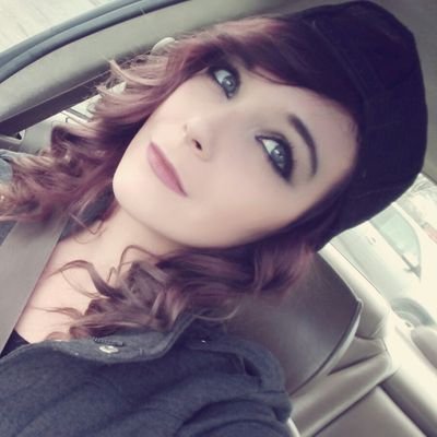 GlassonSamantha's profile picture. Love the life you live. Live the life you live.