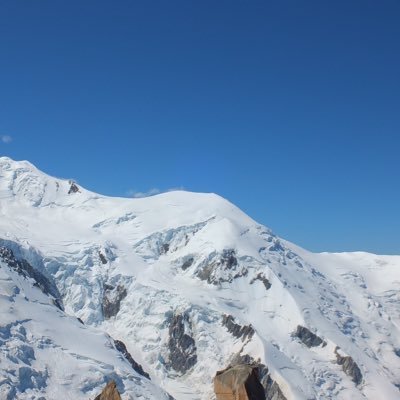 ehmanu's profile picture. Amateurs de photographie, nouvelles technologies, lego, jeux vidéos et j'adore voyager.