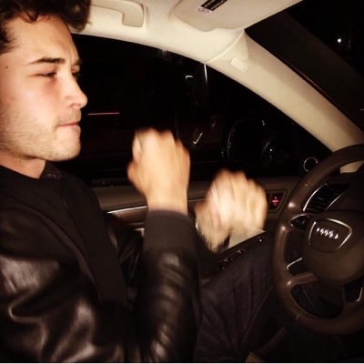 zachryrpg's profile picture. 