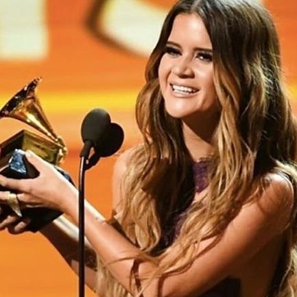Fanpage for the queen of county music: Maren Morris 👑