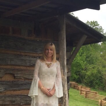 teresa102572's profile picture. 