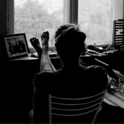 Litbitlo's profile picture. 