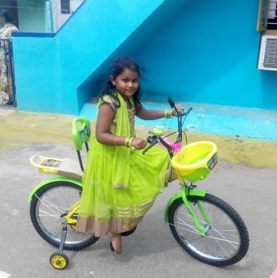 Sathees10408525's profile picture. 