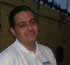 Overly sarcastic network engineer who likes to take photographs and occasionally shoots a bow with half decent results.