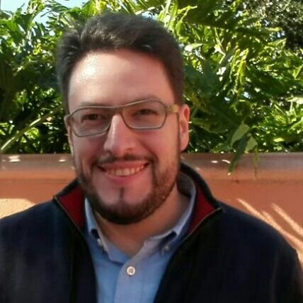 Optómetra - Especialista en Alta Gerencia. Enamorado de la optometria y la óptica oftalmica. Gerente de Entrenamiento Latam en Hoya Vision Care