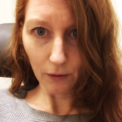 Kommunikatör på Socialstyrelsen med fokus på socialtjänstfrågor. Twittrar privat.