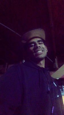 Mis múltiples personalidades tienen múltiples personalidades [somekloundertape2017haycategoperrocomingsoon].