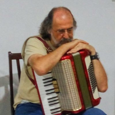 AlseabraProf's profile picture. Filho, Irmão, Marido, Pai, Profissional - da Música e do Direito (enquanto Arte e Cultura)