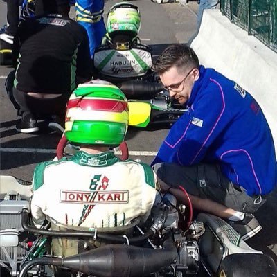 Jamie_Rodger's profile picture. Young..ish, daft, petrolhead, kart mechanic and all round karting buff. Go Fast or Go Home.