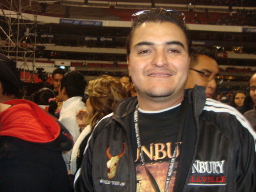 reneiamin's profile picture. 