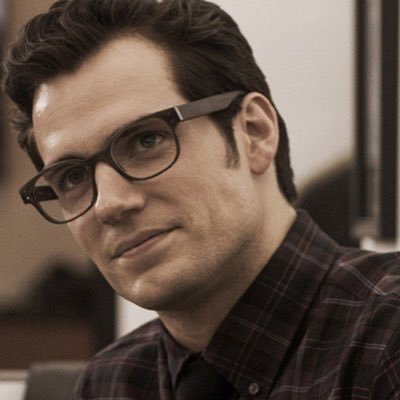 Clark Kent of the Daily Planet #Single /RP18+ #AnyFandom /writer 42 year old @romanticmale248 #LeaderofJusticeLeagueTeam #AdultWithAutism #single