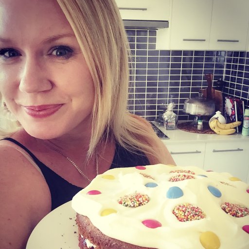 belmess11's profile picture. Children's book author📜 ⭐️https://t.co/w93pAaZ4Tt 📲 belmesser@icloud.com