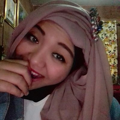 ShantiVidiyawa1's profile picture. Tetap berdiri tegak