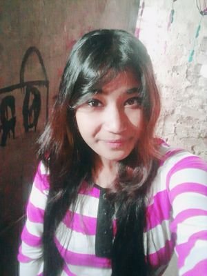 सपना ,सम्झनाहरु र कसैको चोखो माया येति धेरै महङगा हुन्छन कि ।जुन कुनै असङ्खिय पैसा, लाखौ कडरौ मुल्यमा पनि खरिद गर्न सकिँदैन-----💘💕
# सपना तिम्रो मेरो।