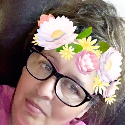 EstellaLerma's profile picture. love staying home