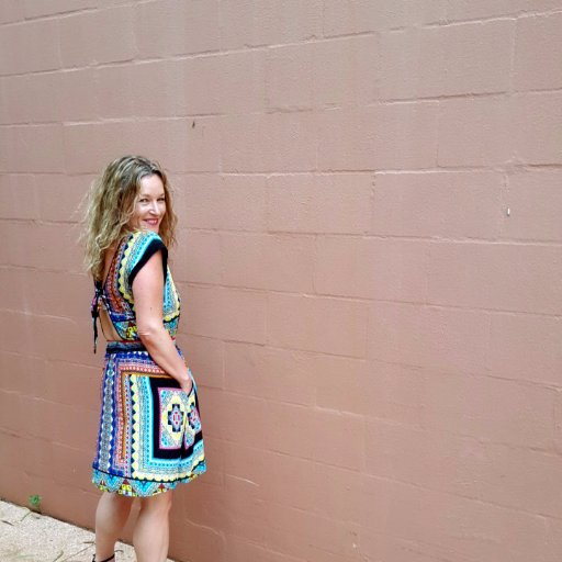 New to blogging, but not born yesterday. In my 40's, but I'm not givin in!