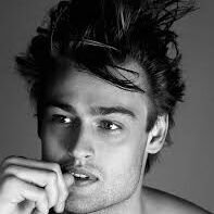 OrionBlackRPG31's profile picture. Compte RPG de @OrionNblack ^^/ Philo c'est Bae❤|Maggie couz 💓| S. 🌹