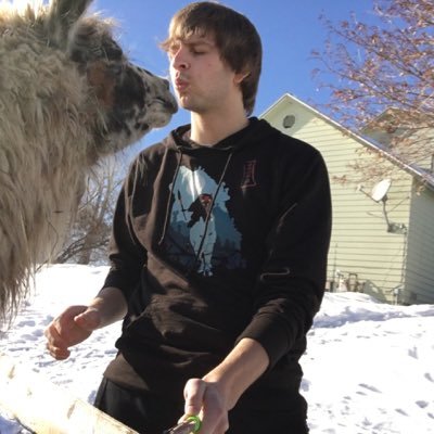 glide_jeep's profile picture. living loving dawgs 🐾loving living UW  he/him