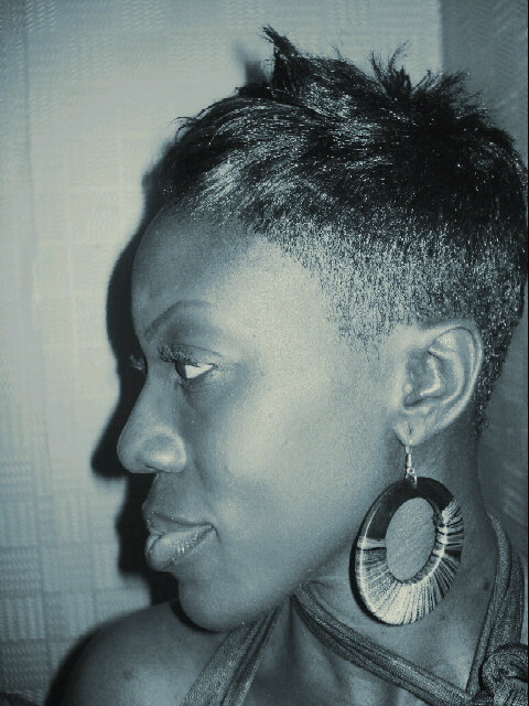 http://t.co/8F9AUTuD (I'm all about living a positive life, motivating other's, working hard and playing even harder)