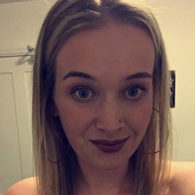 x_ChelseaMarie's profile picture. the world may be broken, but hope is not crazy