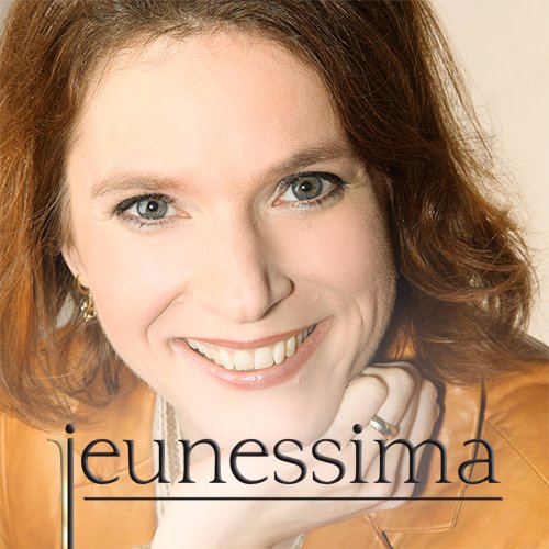 Jeunessima Magazine. The woman's go-to guide to thriving after 40. Health. Aging. Longevity. Wellness. Fitness. BioFinesse. Nutrition