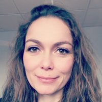 Maria-Louise Clausen (@maria_l_clausen) Twitter profile photo