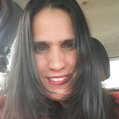 Angelit985828's profile picture. 