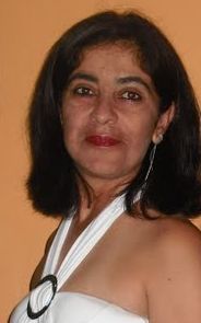 ‎Sou como vidro... se você me derrubar eu quebro...
Mais se você ficar pisando,eu te corto !!!