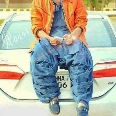 Zeeshan65048951's profile picture. I am student