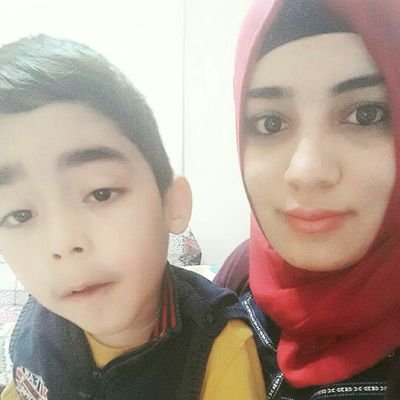 ozgeselcuk07's profile picture. 