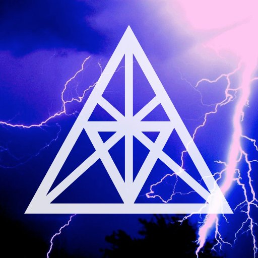 worldofARTIS's profile picture. We're many things at different times -  Label of @PatricKxxLee 🌑