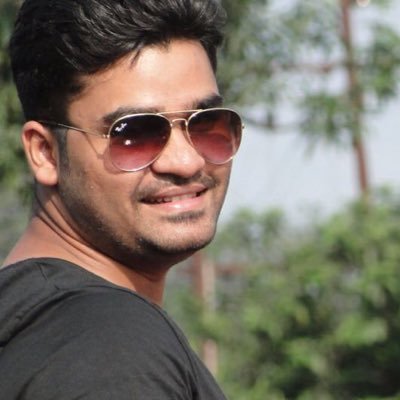 agarwalnitesh13's profile picture. Artist ---Designer---Engineer-Entrepreneur---Father---Husband---Son---Brother---Friend---Foe !!! Gosh, too many roles to play