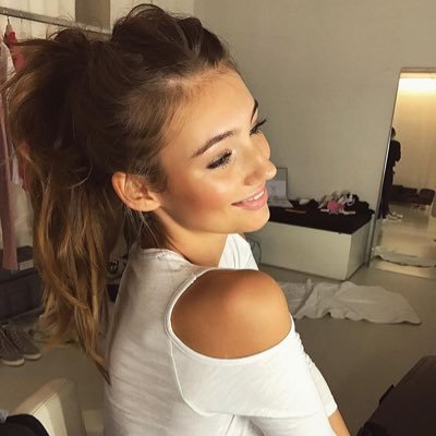 DayanaraDelvas's profile picture. 