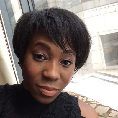 MzTiTii's profile picture. make up artist for #lauramercier, certified professional #MUA, an opportunist, a foodie, a positive reinforcement. a mother to a diva