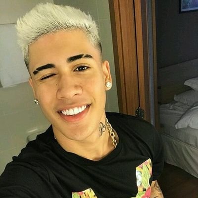 🎆Fã clube criado no dia:21/02/2017
Criado por ana carolina.
Esse fã clube foi criado para o rei da sarrada.
Cê acredita?!
Meta kevinho seguir🎆
