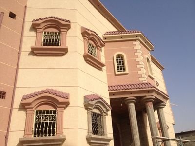#مقاولات عامه
كسر رخام أسباني وطني.. مع المواد او بدون
تلييس وتر خيطان بعق صليب تعكيس
دهانات داخليه وخارجيه مع ازاله دهانات قديمه .مع المواد او بدون
