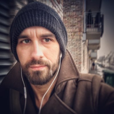 gergomolnar's profile picture. #ecommerce #digital #sport #dog