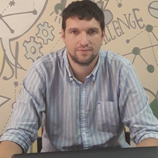 Emprendedor empedernido. Licenciado y analista de Sistemas. CEO de @Mapplics1 e integrante de la comsión directiva de @APPLIR. Founder de @GBOT.AG