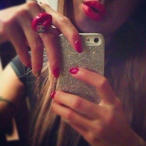 9TSn2oq5bo5O0's profile picture. 