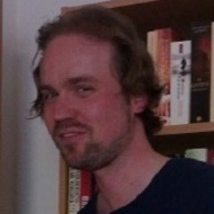 Auteur korte verhalen. Kenner en verzamelaar van het werk van Edgar Allan Poe. Webmaster van https://t.co/mGGosGNlF2.