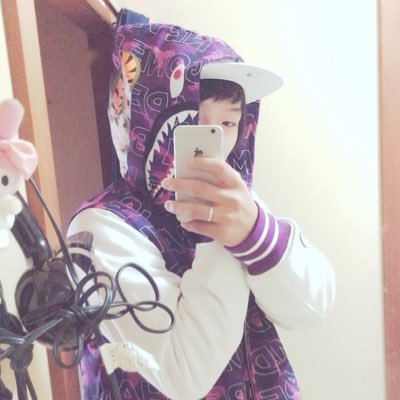 UXWCKJuh9MCTC7B's profile picture. 基本的一中生と分かってる人フォローします。他に無言フォローしたらすいません😅😅パズドラ現在800ランカー。パズドラの話とかバイクの話とか趣味な話もします。パズドラフレンドなりたい方はDMまたはリプなどフォローお願いします！！→@nagisa0814_0906←リア垢